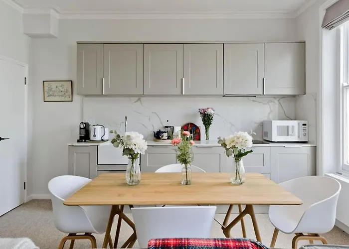 Long Stay Discounts - Wonderful 1 Bed Pimlico